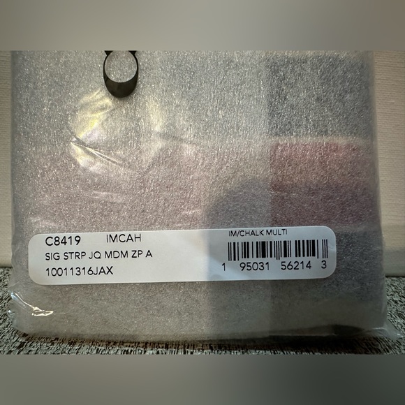 NWT COACH C8419 Medium Id Zip Wallet In Signature Jacquard With Stripes - Picture 5 of 8